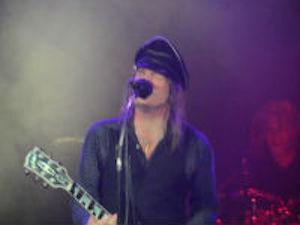 Nicke Andersson with Imperial State Electric