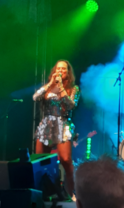 En Jakla Massa Rock